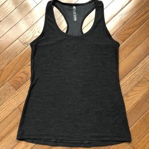 Women’s black workout tank